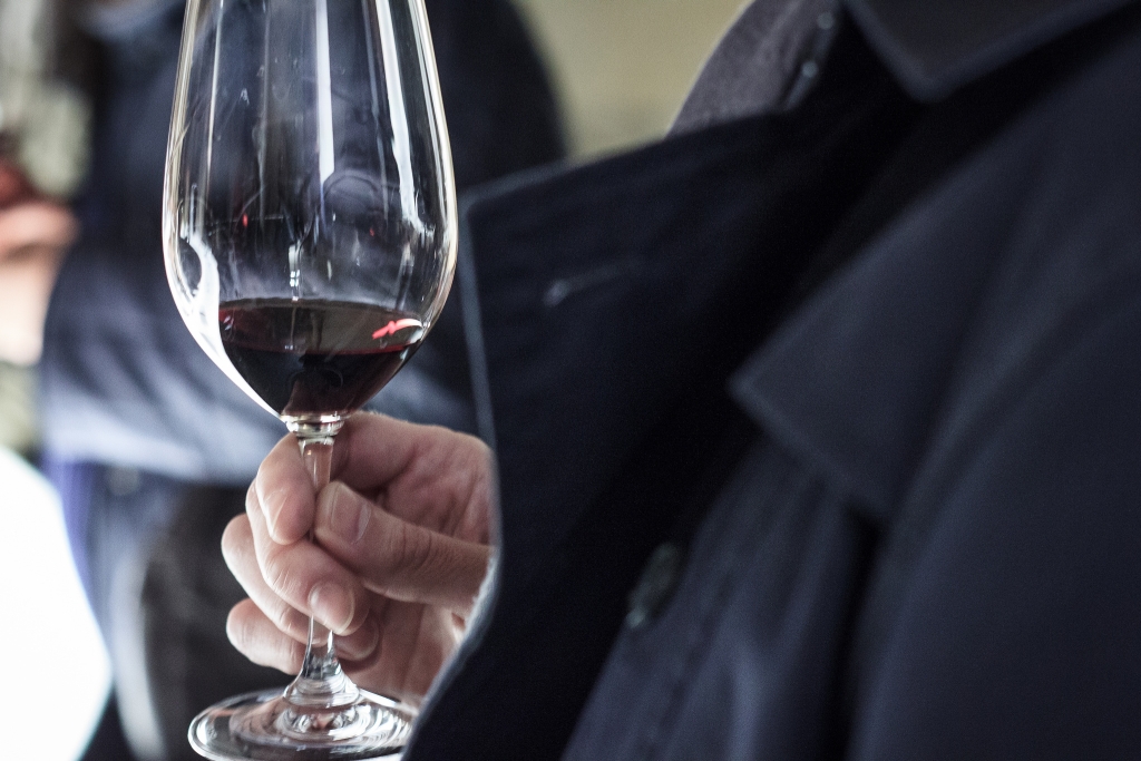 Tasting the red wine