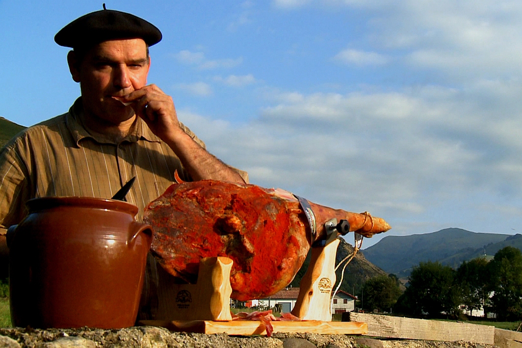 Ham from les Aldudes with Pierre Oteiza