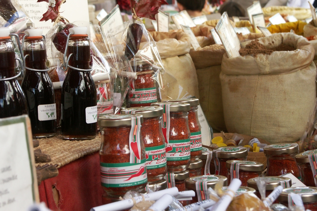 Powdered espelette chilli