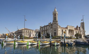 Palais Consulaire in Sète, little Venice