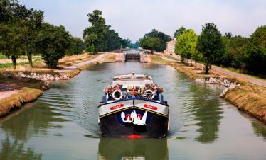 Luxury river cruise in Gascony France