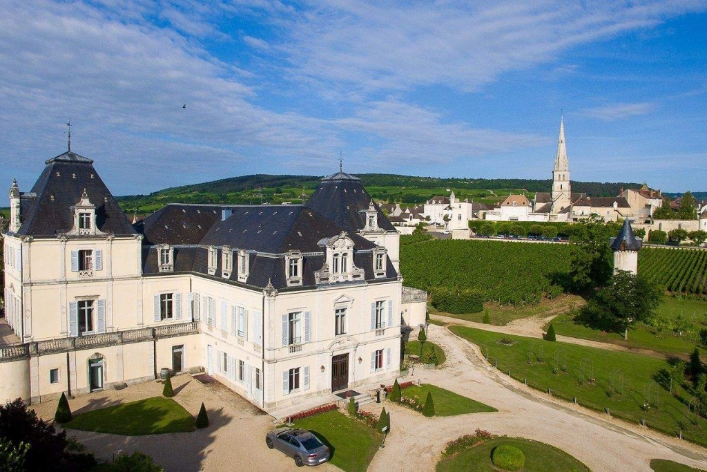 Chateau spa hotel in Meursault Burgundy